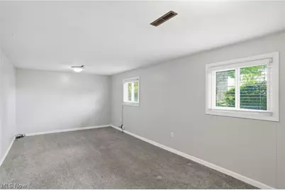 902 Cleveland Road W, Huron, OH 44839 - Photo 11