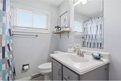 902 Cleveland Road W, Huron, OH 44839 - Photo 17