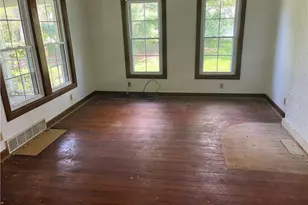 33261 Lake Rd, Avon Lake, OH 44012 - Photo 7