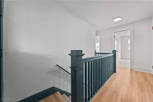 174 E 208th St, Euclid, OH 44123 - Photo 27