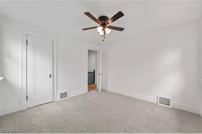 174 E 208th Street, Euclid, OH 44123 - Photo 31