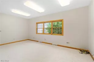 6065 St Elia Ct, Canfield, OH 44406 - Photo 7