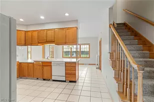 6065 St Elia Ct, Canfield, OH 44406 - Photo 15