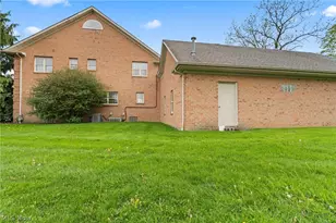 6065 St Elia Ct, Canfield, OH 44406 - Photo 49