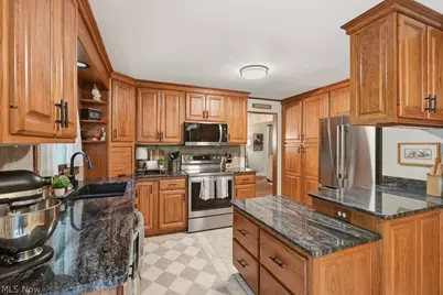 7301 Braucher Street NW, Lehigh Twp, OH 44720 - Photo 25