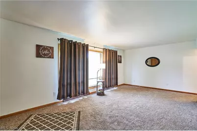 2964 Harris Avenue, Norton, OH 44203 - Photo 7