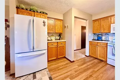 3225 Caprice Drive SW, Warren, OH 44481 - Photo 15