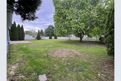 835 Yorkshire Drive, Ravenna, OH 44266 - Photo 5