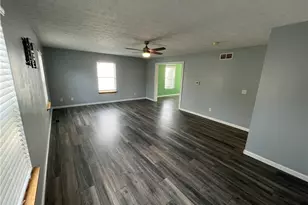 835 Yorkshire Dr, Ravenna, OH 44266 - Photo 7