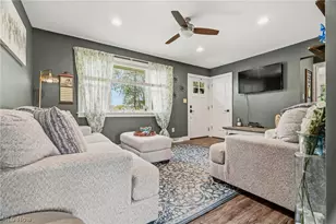 1477 E Garfield Rd, New Springfield, OH 44443 - Photo 5