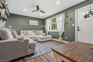 1477 E Garfield Rd, New Springfield, OH 44443 - Photo 7