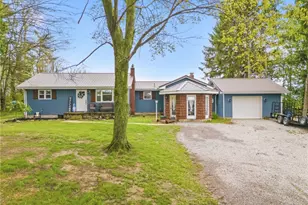 1477 E Garfield Rd, New Springfield, OH 44443 - Photo 3