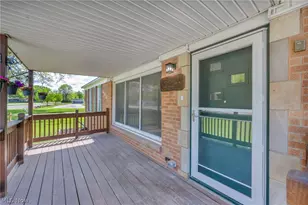 2124 Eaton Dr, Avon, OH 44011 - Photo 5