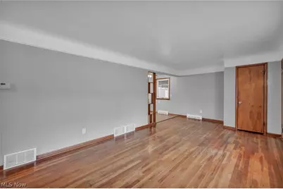 2124 Eaton Drive, Avon, OH 44011 - Photo 9