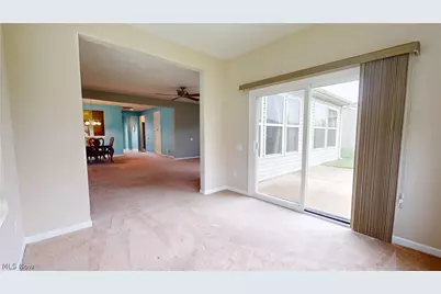 37911 Ashfield Way, North Ridgeville, OH 44039 - Photo 11