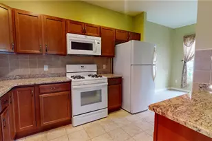 37911 Ashfield Way, North Ridgeville, OH 44039 - Photo 3