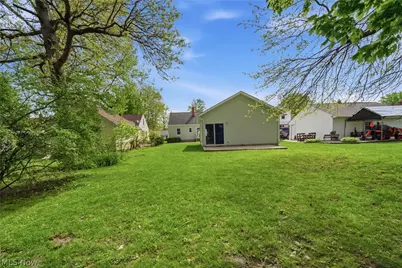 4276 Grove Avenue, Willoughby, OH 44094 - Photo 31