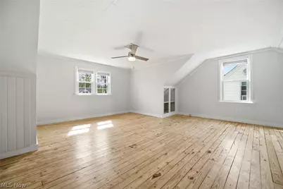 4276 Grove Avenue, Willoughby, OH 44094 - Photo 17