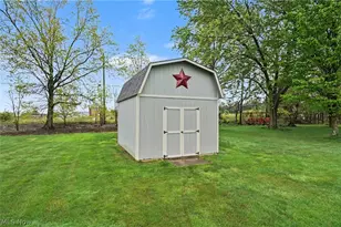 6645 Summit Dr, Canfield, OH 44406 - Photo 35
