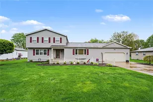 6645 Summit Dr, Canfield, OH 44406 - Photo 3