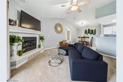 3371 Lenox Village Drive #255, Fairlawn, OH 44333 - Photo 11