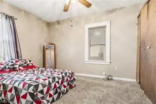457 9th St, Elyria, OH 44035 - Photo 15