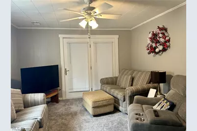 820 Commerce Street, Wellsburg, WV 26070 - Photo 23
