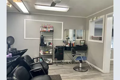 820 Commerce Street, Wellsburg, WV 26070 - Photo 21