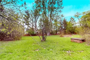 29999 Miles Rd, Chagrin Falls, OH 44022 - Photo 5