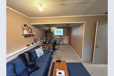 24437 Ridgeline, Huber Heights, OH 44146 - Photo 23
