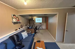 24437 Ridgeline, Huber Heights, OH 44146 - Photo 23