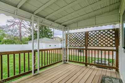 1557 Woodhurst Avenue, Mayfield Heights, OH 44124 - Photo 35