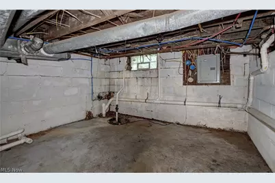 325 W Maryland Avenue, Sebring, OH 44672 - Photo 19