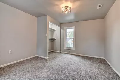 325 W Maryland Avenue, Sebring, OH 44672 - Photo 15