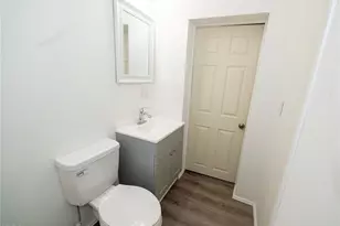 911 N Water St, Uhrichsville, OH 44683 - Photo 19
