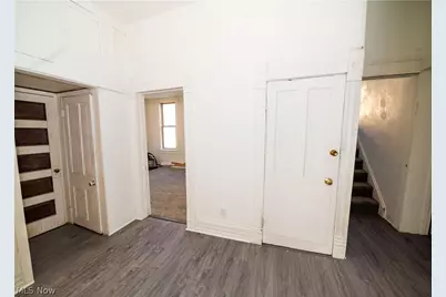 911 N Water Street, Uhrichsville, OH 44683 - Photo 17