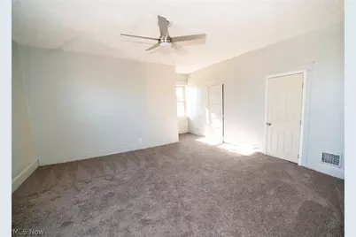 911 N Water Street, Uhrichsville, OH 44683 - Photo 23
