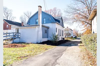 911 N Water Street, Uhrichsville, OH 44683 - Photo 3