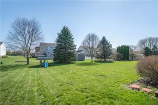 2662 Captens St NE, Canton, OH 44721 - Photo 37