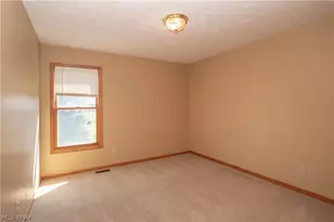 2662 Captens St NE, Canton, OH 44721 - Photo 27