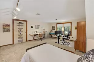 31599 Fairview Rd, Orange, OH 44022 - Photo 33