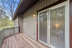 2129 Pinebrook Trail, Cuyahoga Falls, OH 44223 - Photo 35