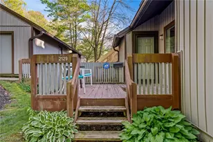 2129 Pinebrook Trail, Cuyahoga Falls, OH 44223 - Photo 3