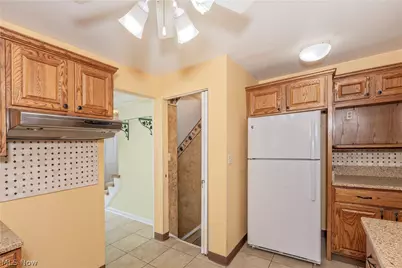 4809 Westbourne Road, Lyndhurst, OH 44124 - Photo 11