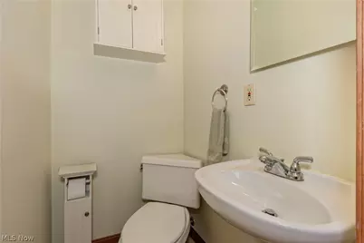 4809 Westbourne Road, Lyndhurst, OH 44124 - Photo 19