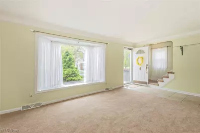 4809 Westbourne Road, Lyndhurst, OH 44124 - Photo 3