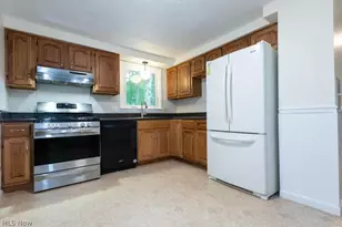 3670 Sea Ray Cove, Aurora, OH 44202 - Photo 7
