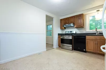 3670 Sea Ray Cove, Aurora, OH 44202 - Photo 13