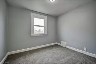 1379 Maryland Ave SW, Canton, OH 44710 - Photo 15