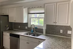 6740 Rockport Ln, Mentor, OH 44060 - Photo 3